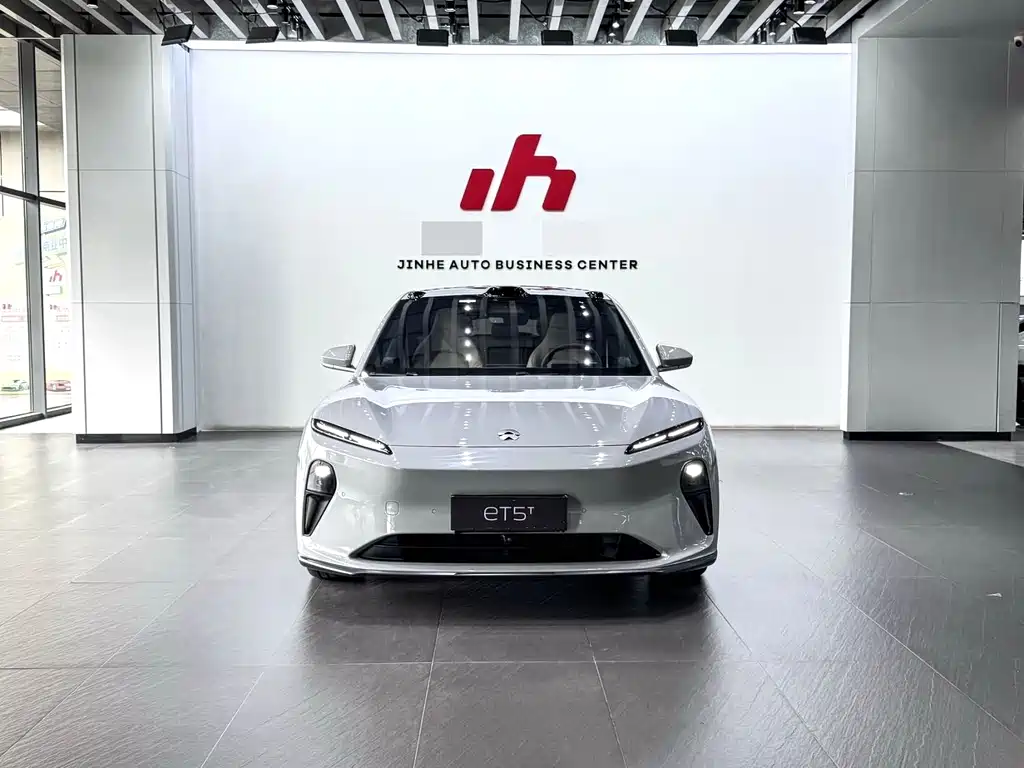 NIO ET5T — миниатюра 2