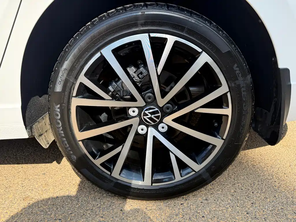 Volkswagen Lavida — миниатюра 18