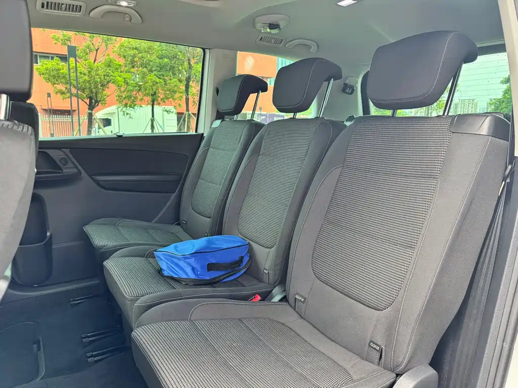 Volkswagen Sharan — миниатюра 9