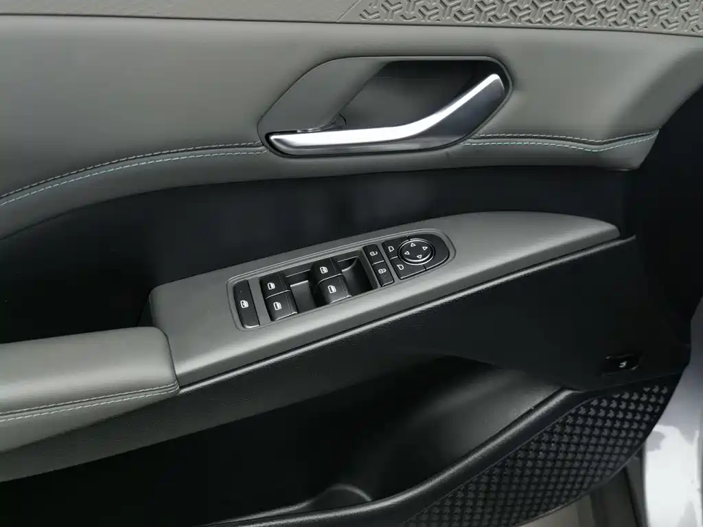 BYD Qin PLUS — миниатюра 9