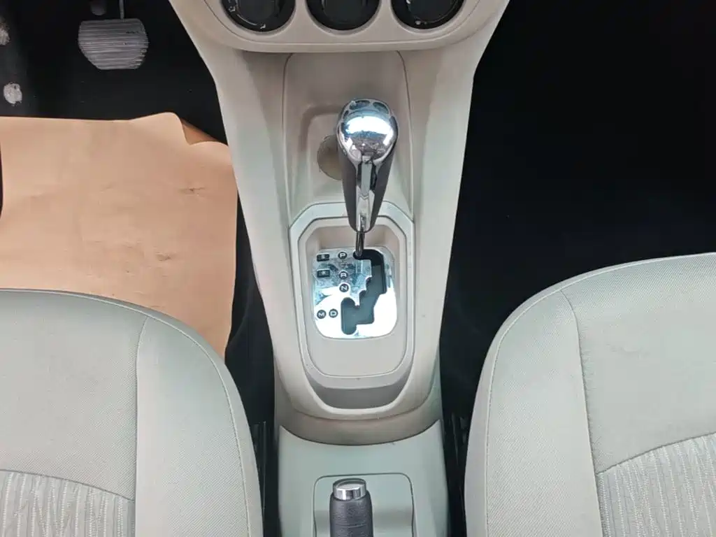 Citroen Elysee — миниатюра 14