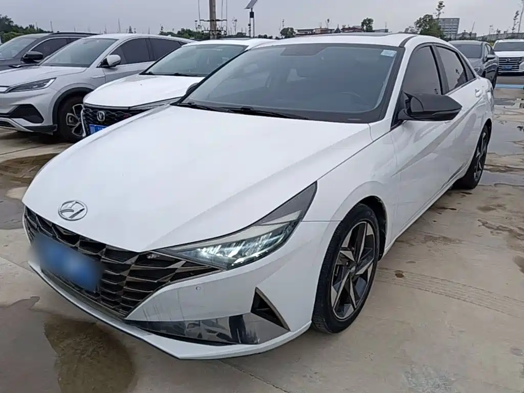 Hyundai Elantra — миниатюра 2