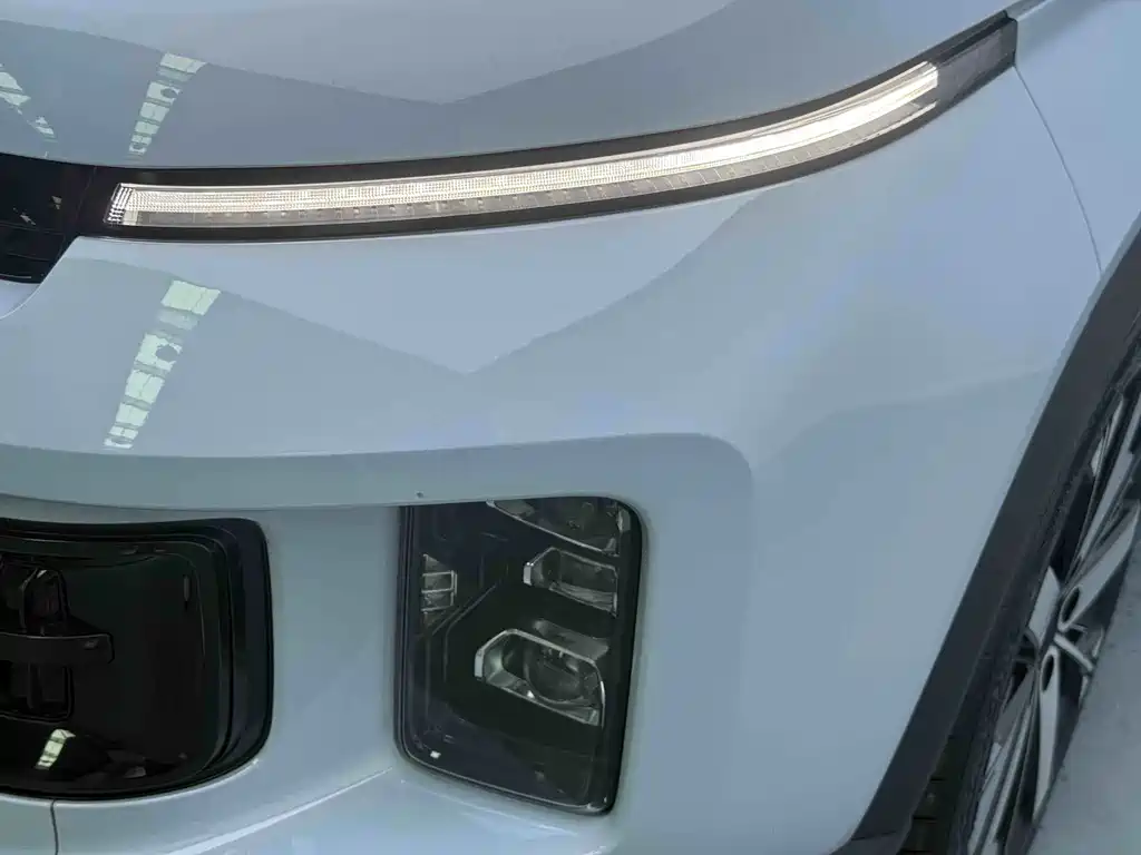 Geely Icon — миниатюра 7