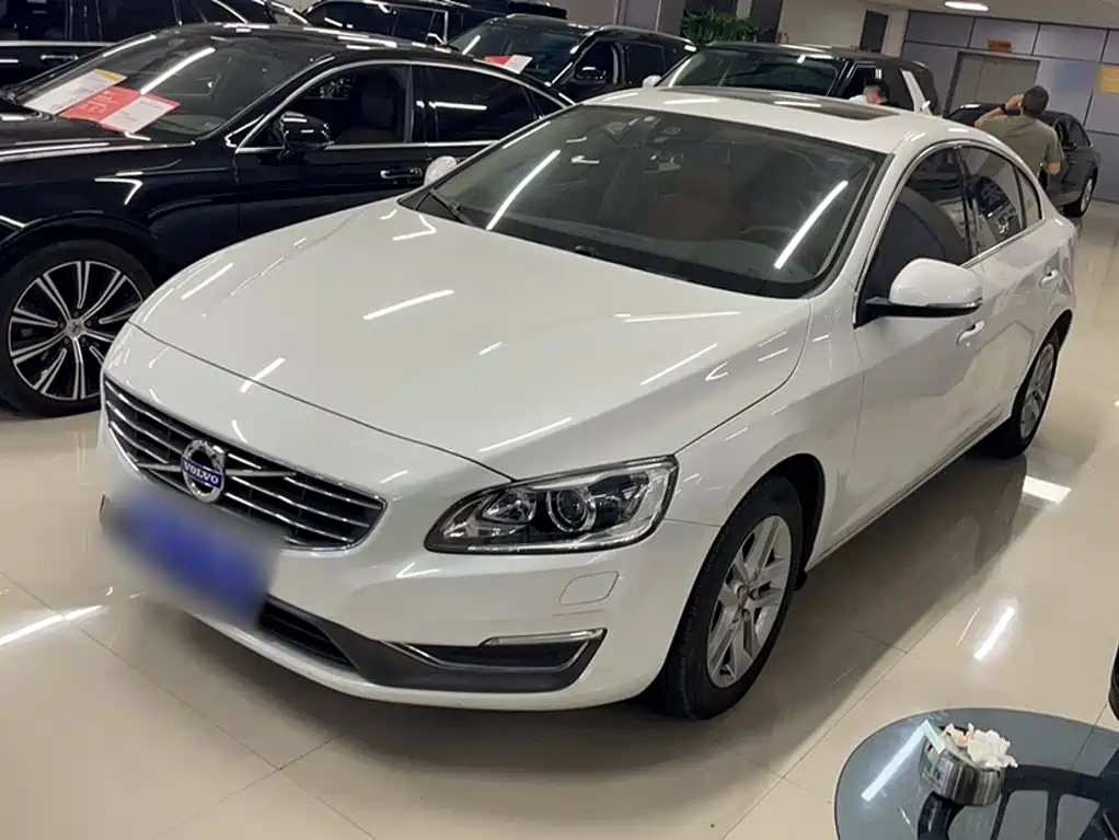 Volvo S60