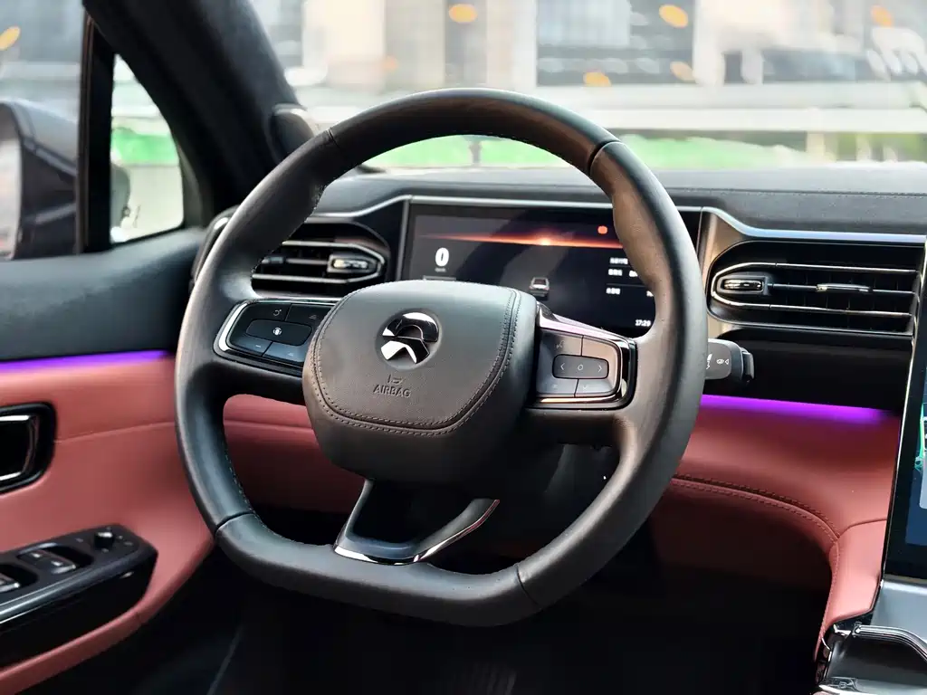 NIO EC6 — миниатюра 11