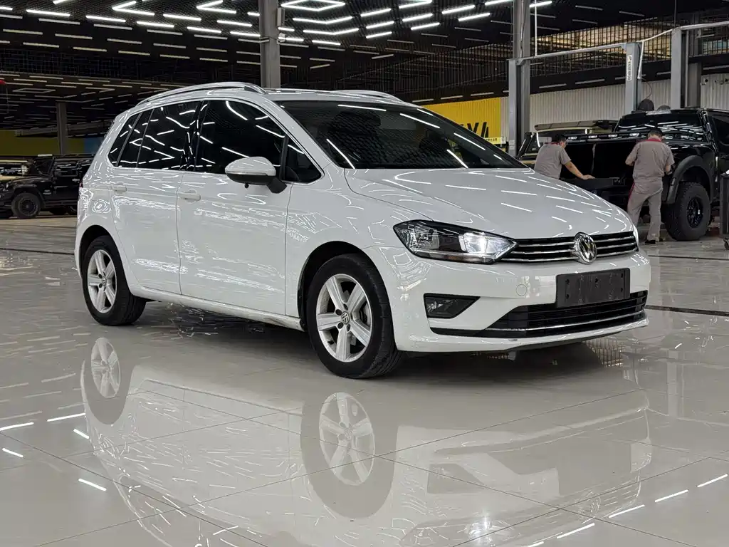 Volkswagen Golf Sportsvan — миниатюра 3