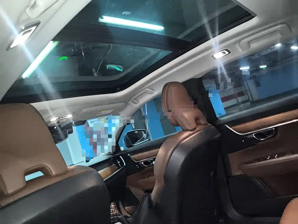 Volvo S90 — миниатюра 15