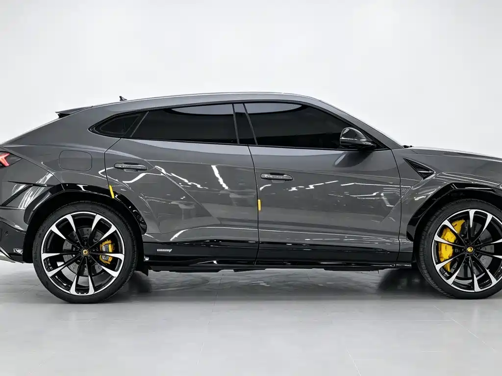 Lamborghini Urus — миниатюра 5