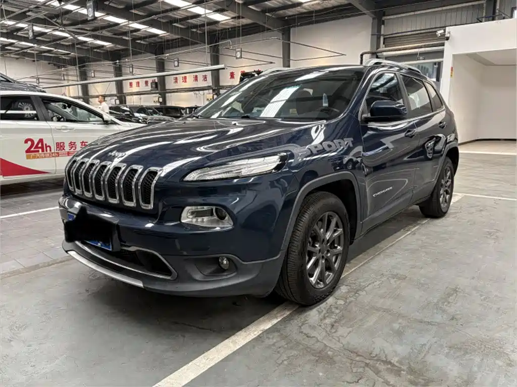 Jeep Cherokee