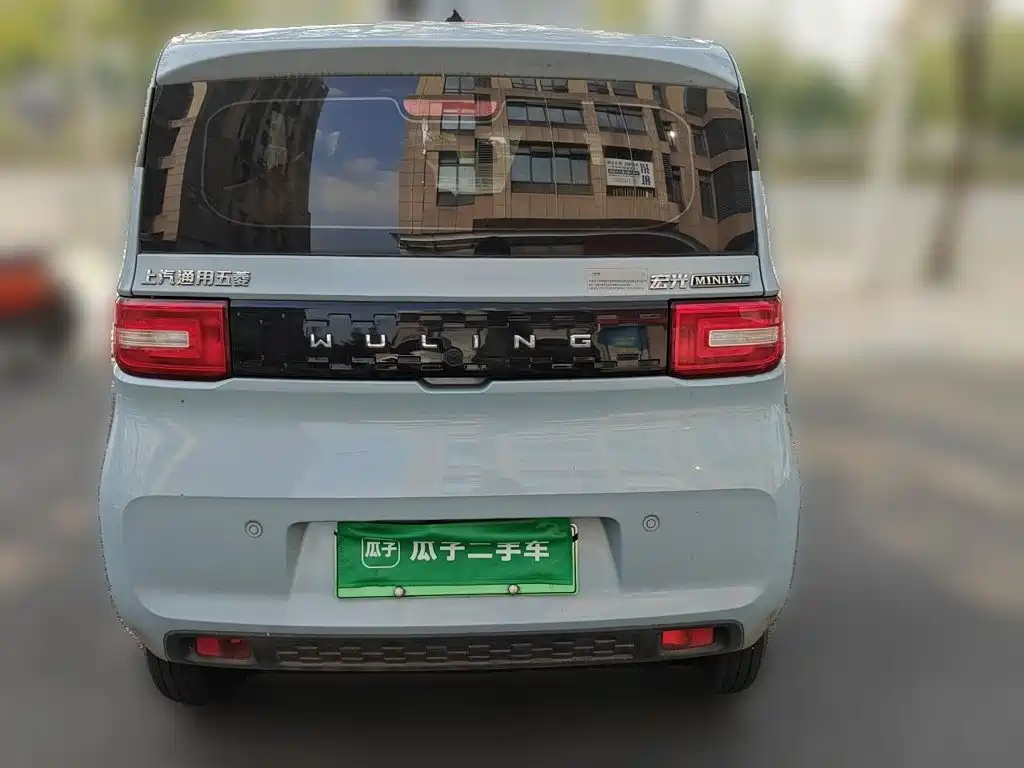 Wuling MINIEV — миниатюра 3