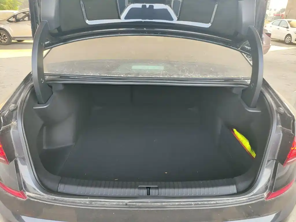 Volkswagen Passat — миниатюра 19