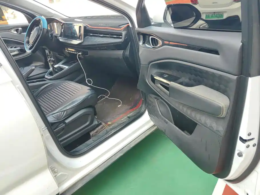Baojun RM-5 — миниатюра 8