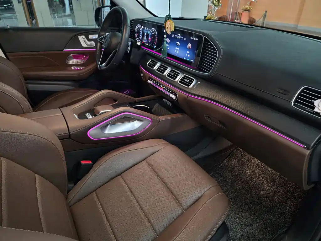 Mercedes-Benz GLE (Import) — миниатюра 11