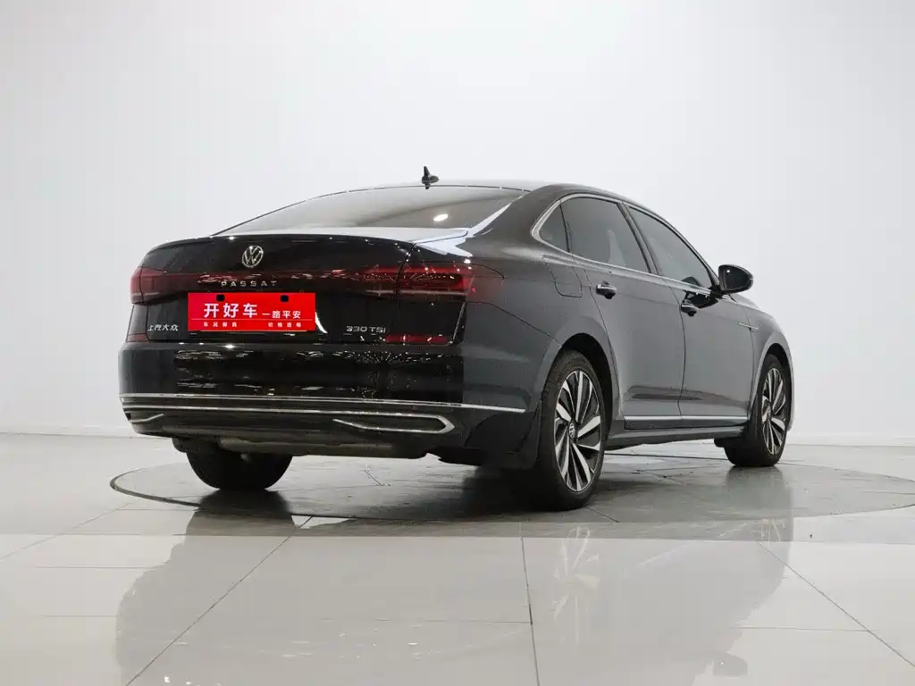 Volkswagen Passat — миниатюра 4