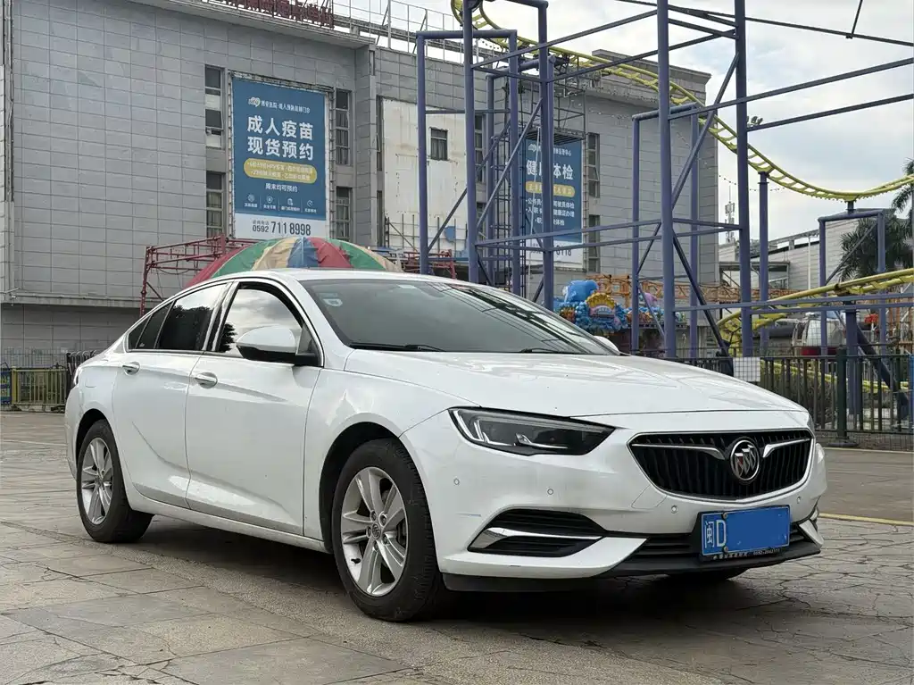 Buick Regal — миниатюра 3