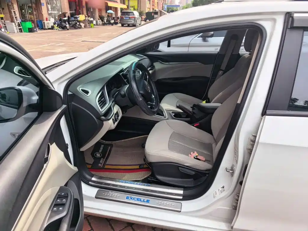Buick Excelle — миниатюра 14