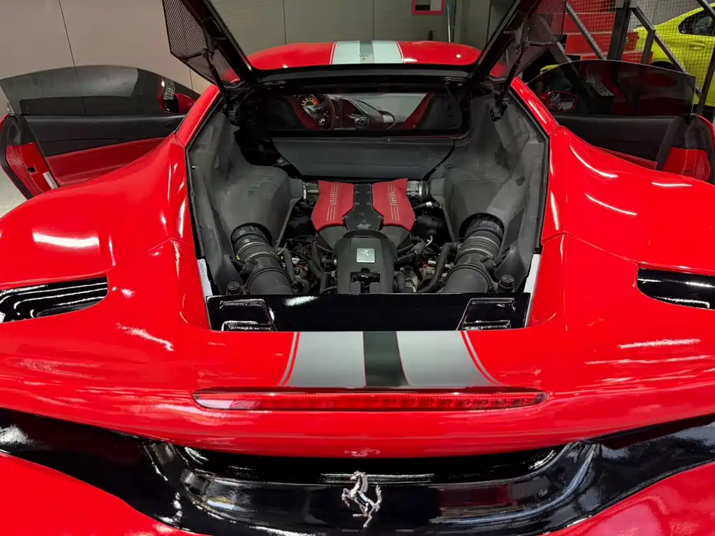 Ferrari 488 — миниатюра 7