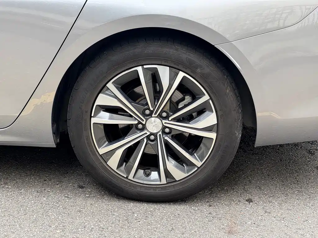 Peugeot 508 — миниатюра 7