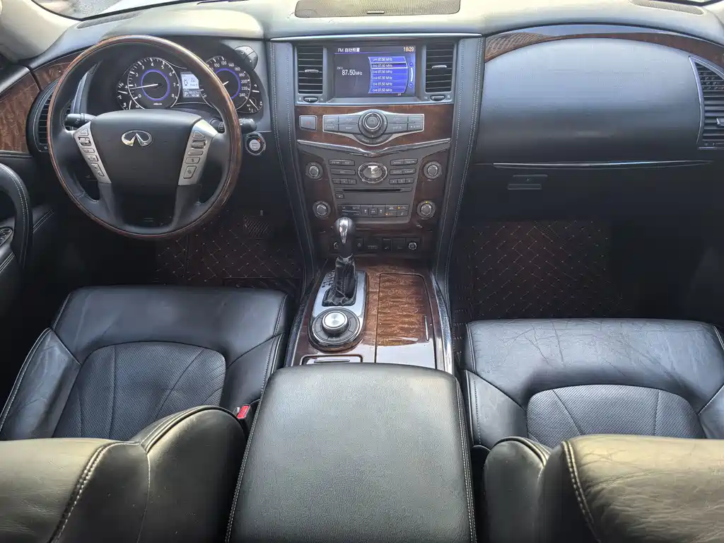 Infiniti QX80 — миниатюра 13