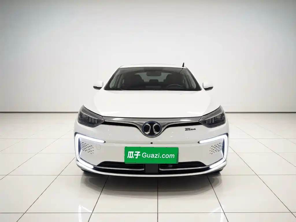 BAIC EU5 — миниатюра 2