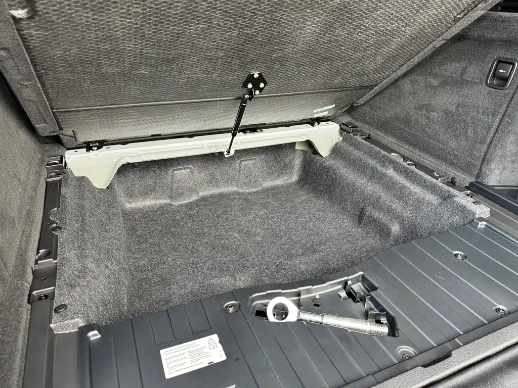 BMW X5 (Import) — миниатюра 34