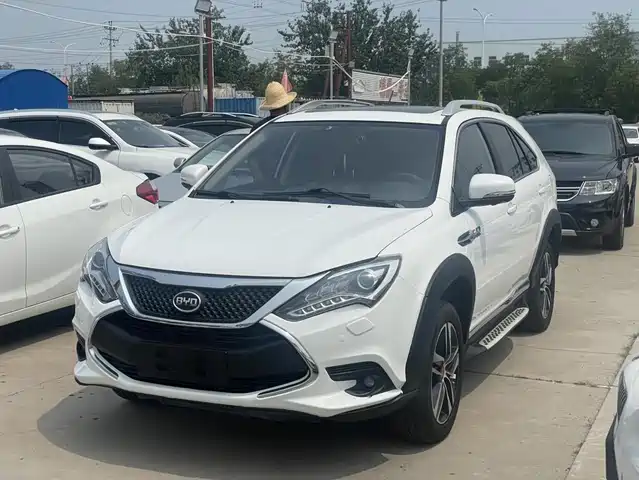 2017 BYD Tang