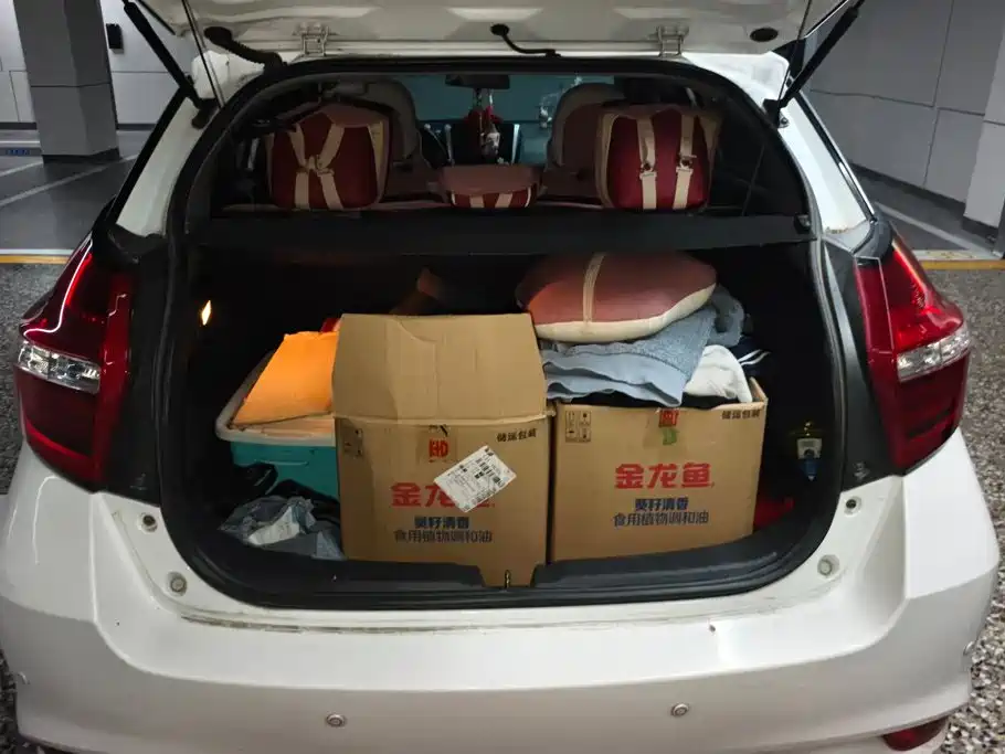 Toyota Yaris L — миниатюра 4