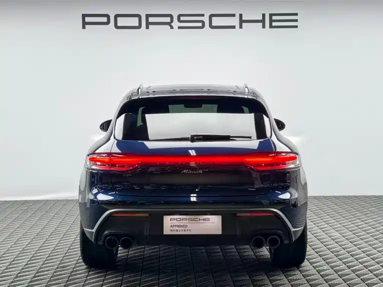 Porsche Macan — миниатюра 4