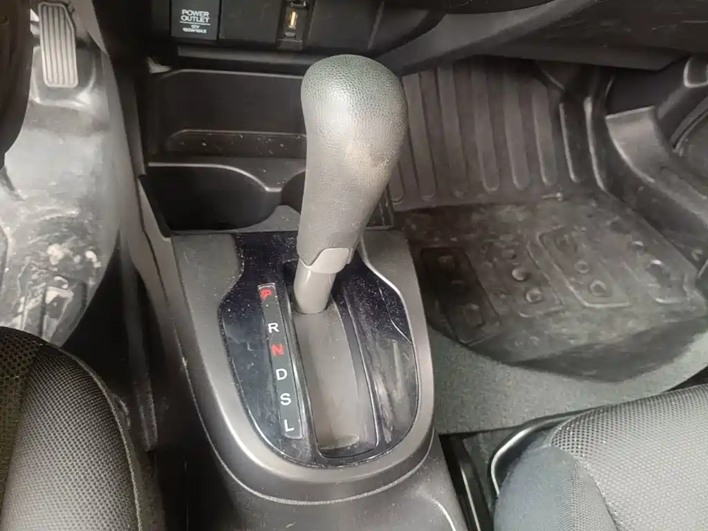 Honda Fit — миниатюра 14