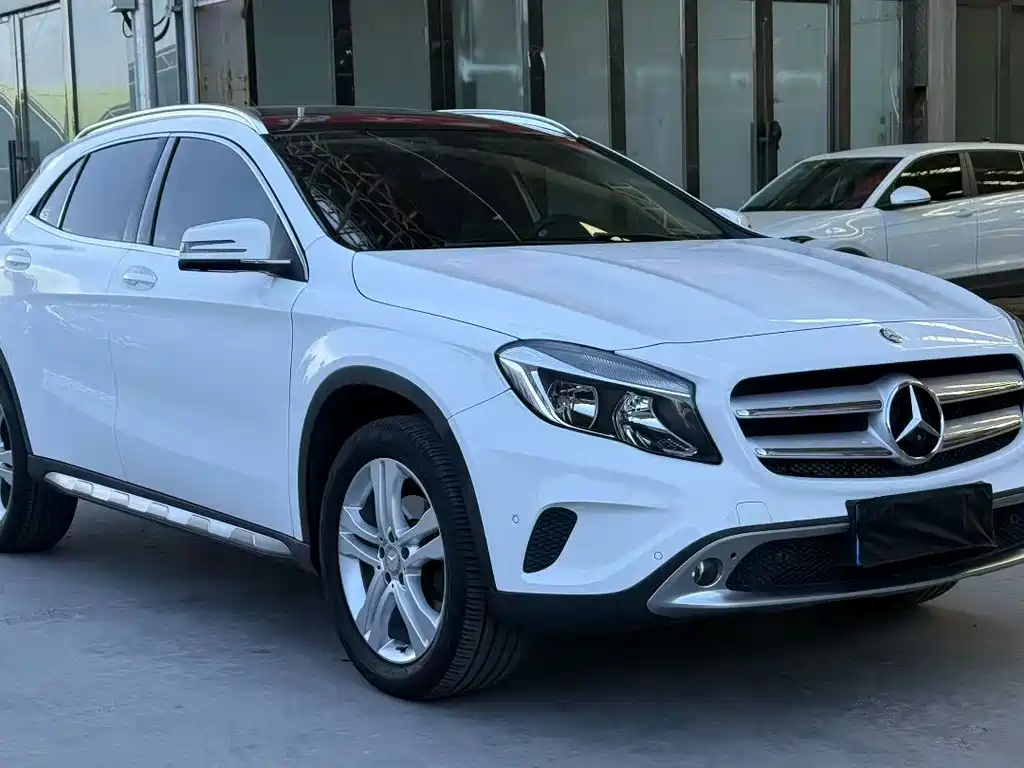 Mercedes-Benz GLA — миниатюра 3