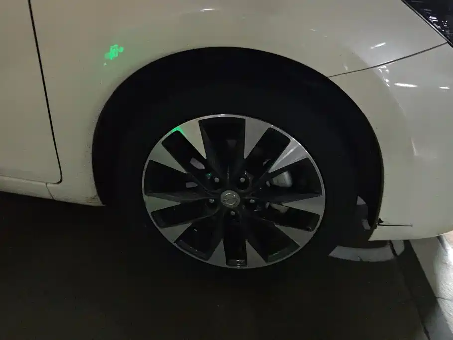 Nissan Tiida 2021 1.6L CVT