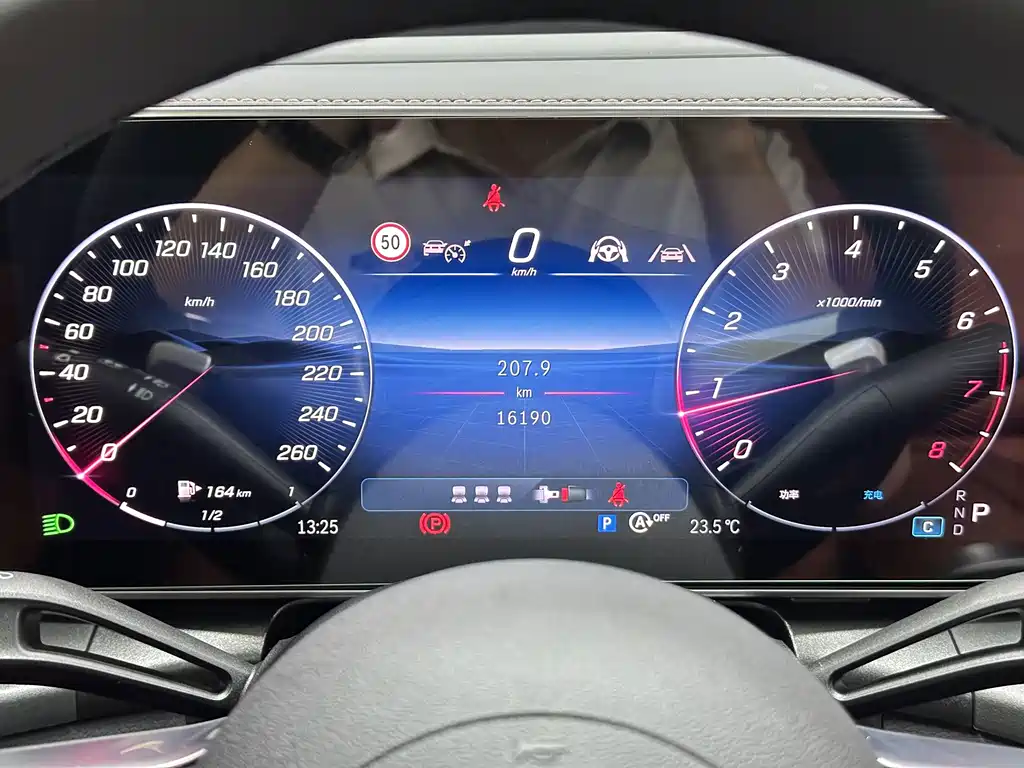 Mercedes-Benz GLC — миниатюра 21