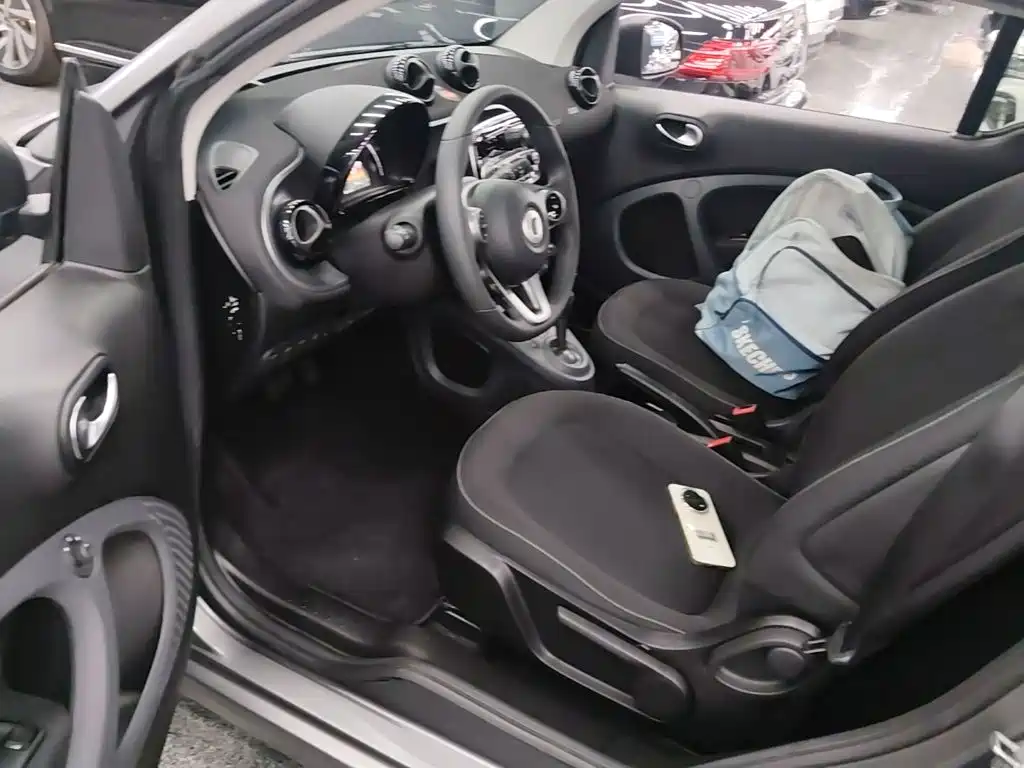smart Smart Fortwo — миниатюра 15