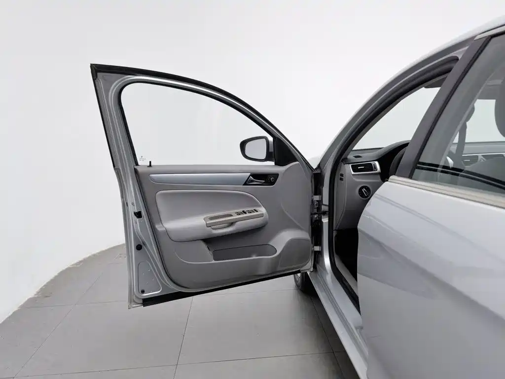 Volkswagen Bora — миниатюра 8