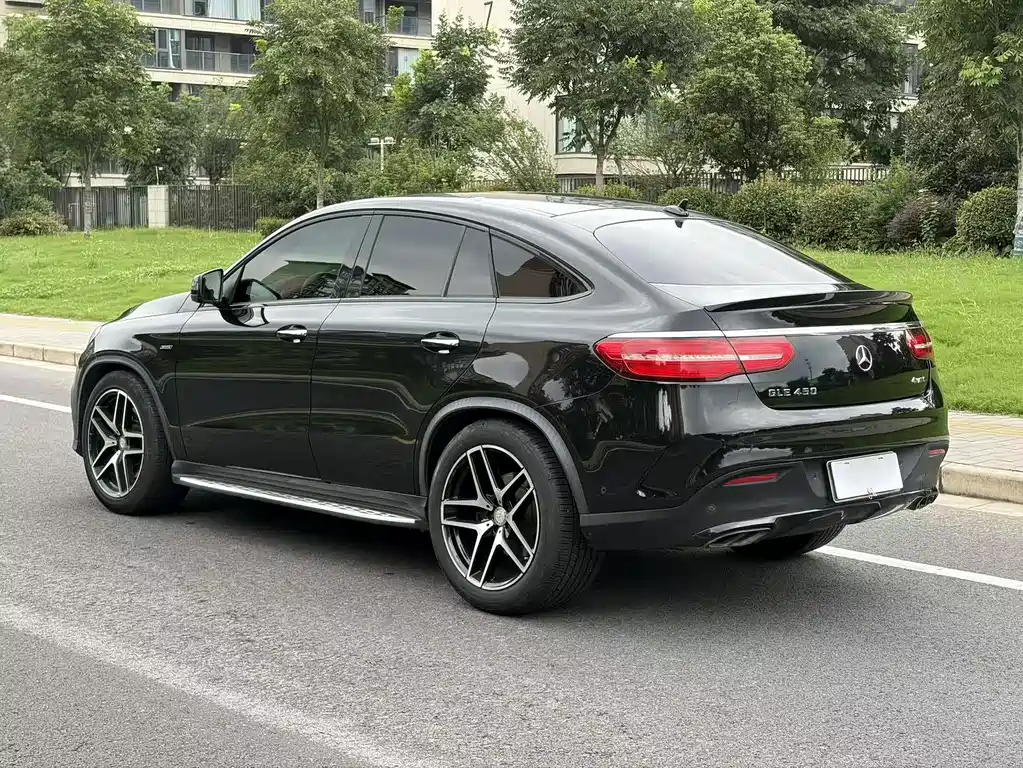 Mercedes-Benz GLE Coupe — миниатюра 6