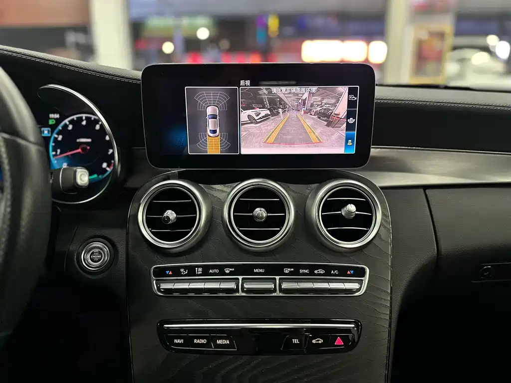 Mercedes-Benz C-Class (Import) — миниатюра 13