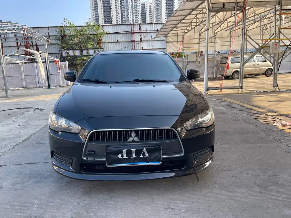 Mitsubishi Lancer EX — миниатюра 2