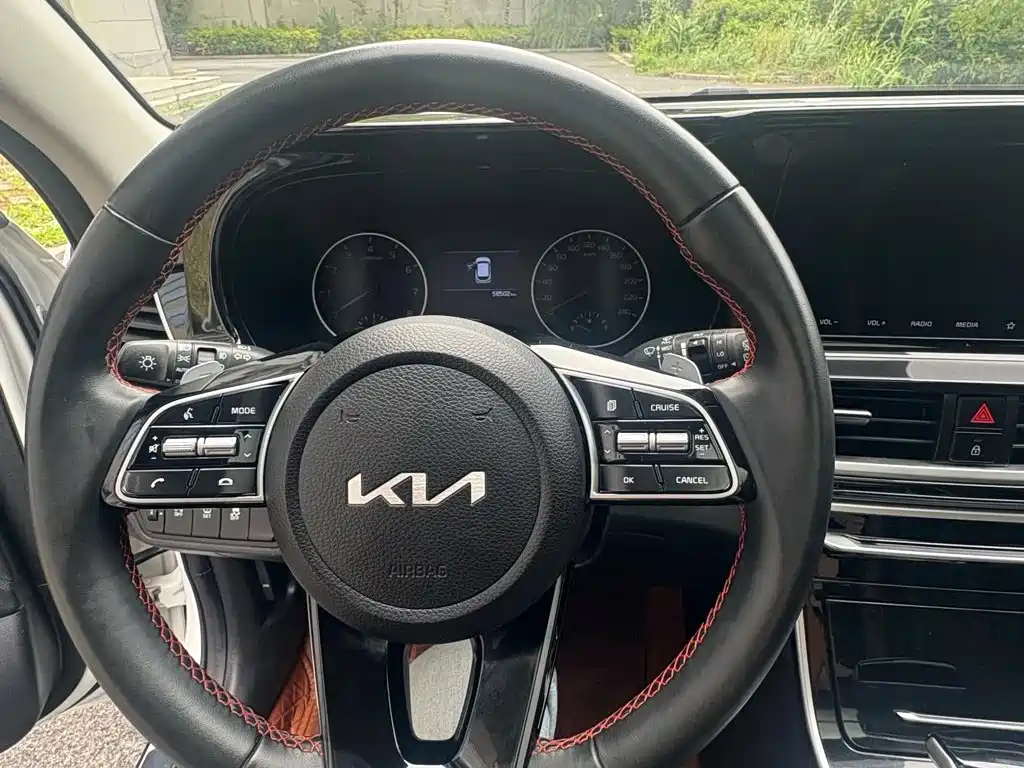 Kia KX3 — миниатюра 15
