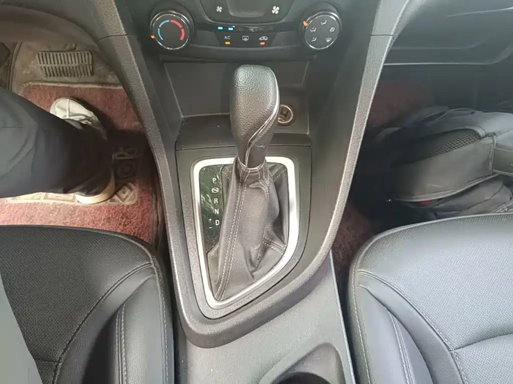 Buick Excelle — миниатюра 14