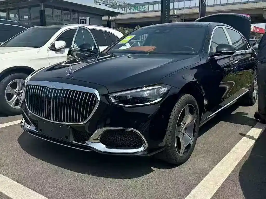 Mercedes-Benz S-Class 2025