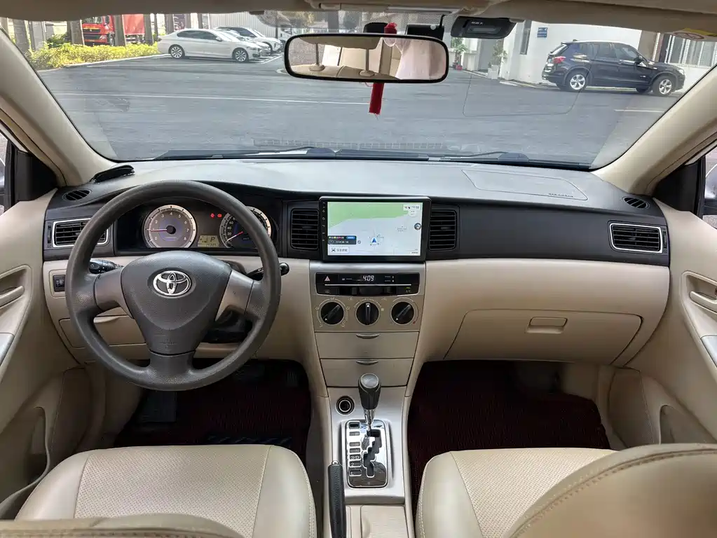 Toyota Corolla — миниатюра 6