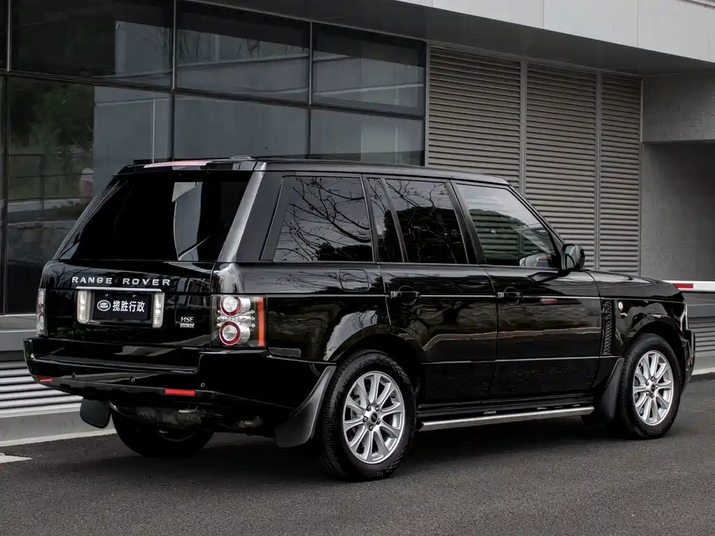 Land Rover Range Rover — миниатюра 4