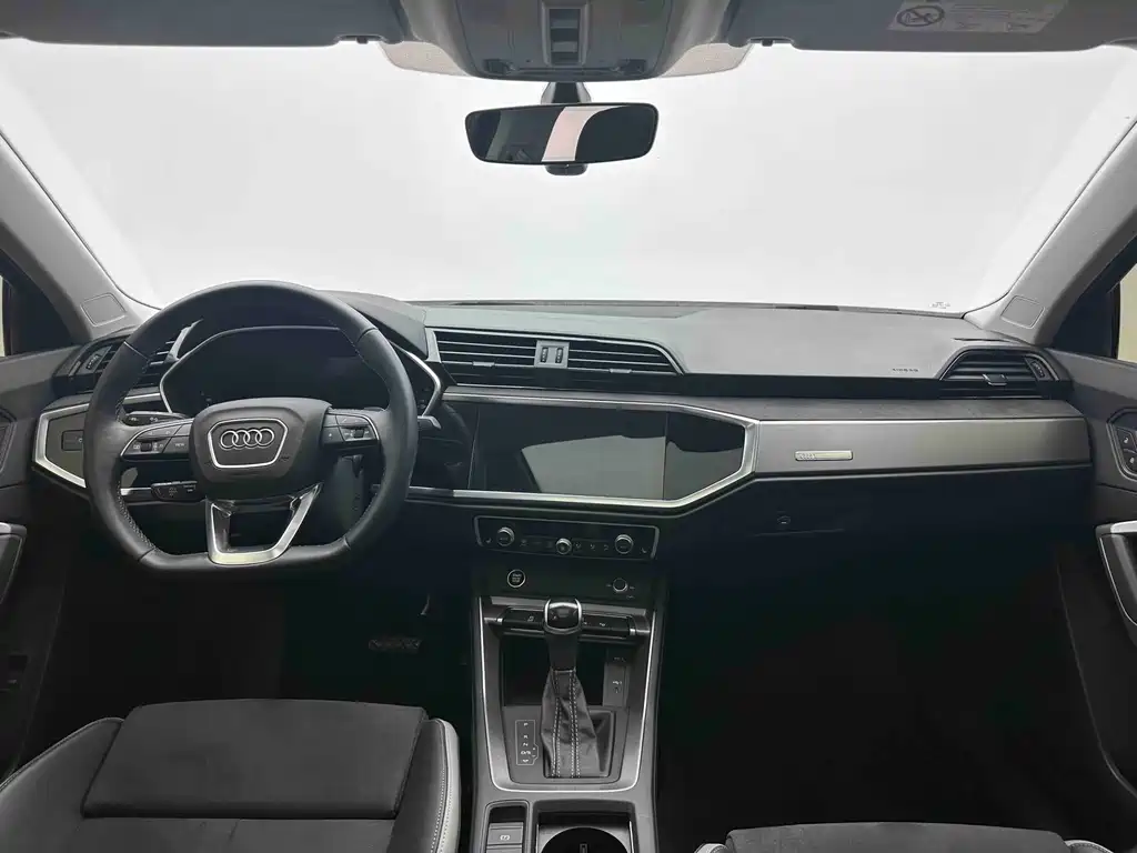 Audi Q3 — миниатюра 15