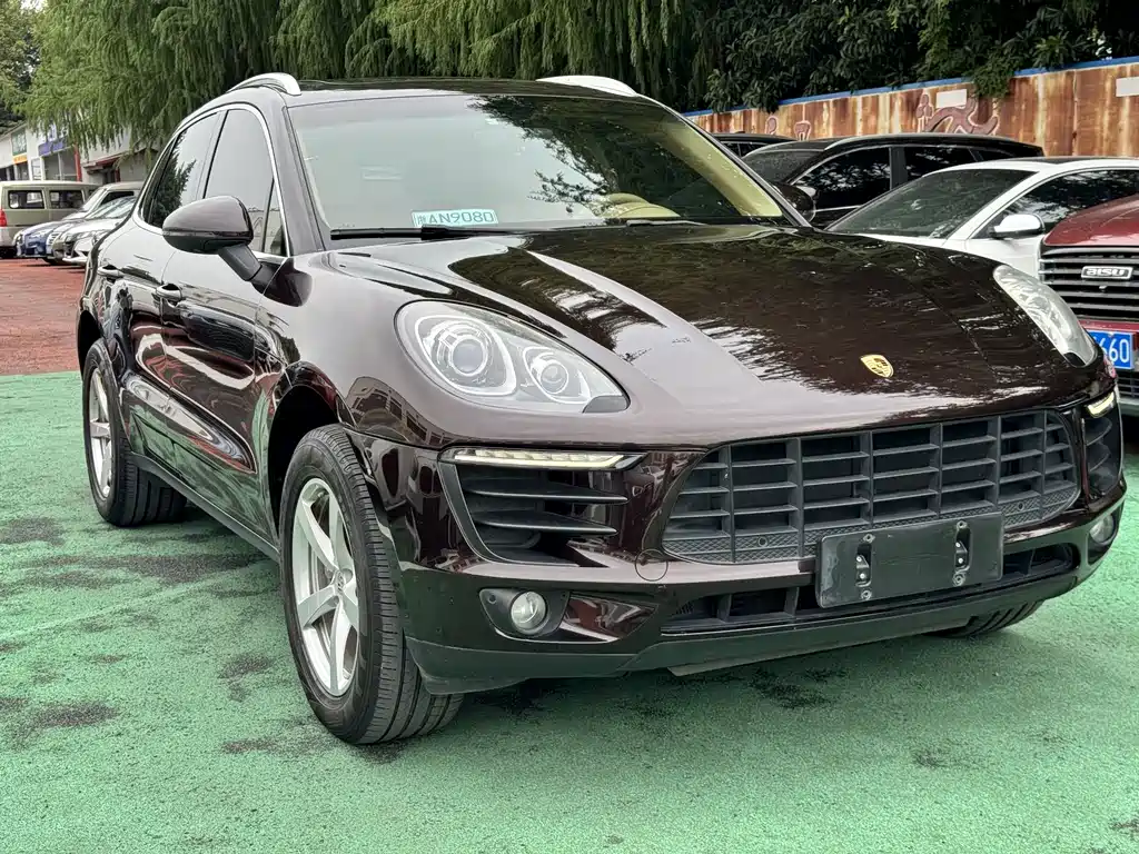 Porsche Macan — миниатюра 2