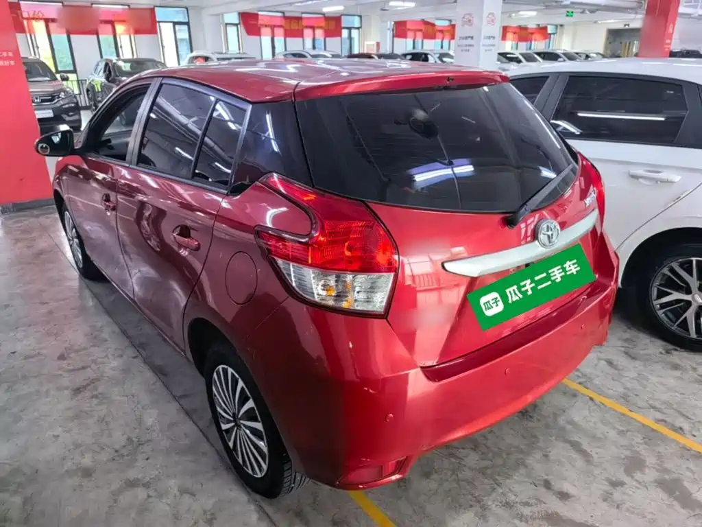 Toyota Yaris L — миниатюра 5