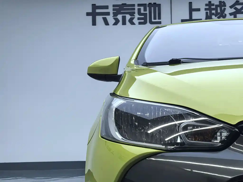 TOYOTA YARIS L ZHIXUAN