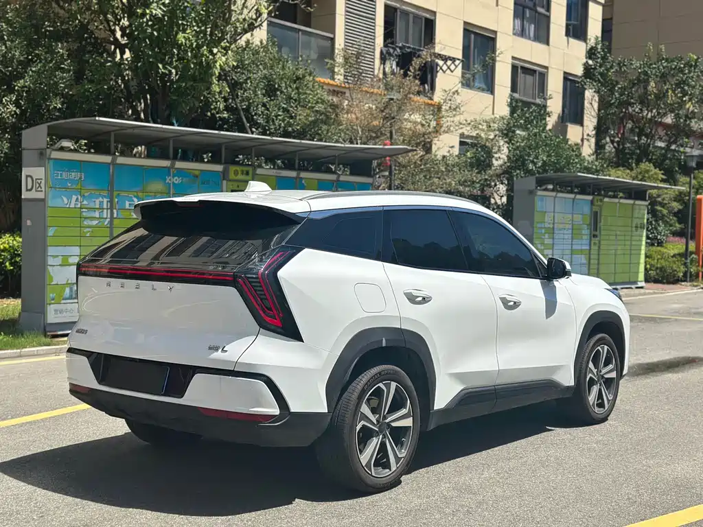 Geely Boyue L 4th Gen 1.5TD DCT Shanhe, фото 4