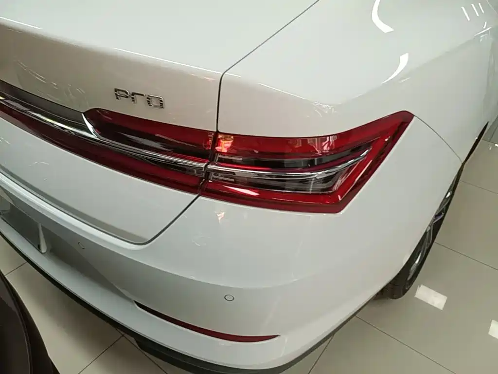 BYD Qin Pro — миниатюра 8