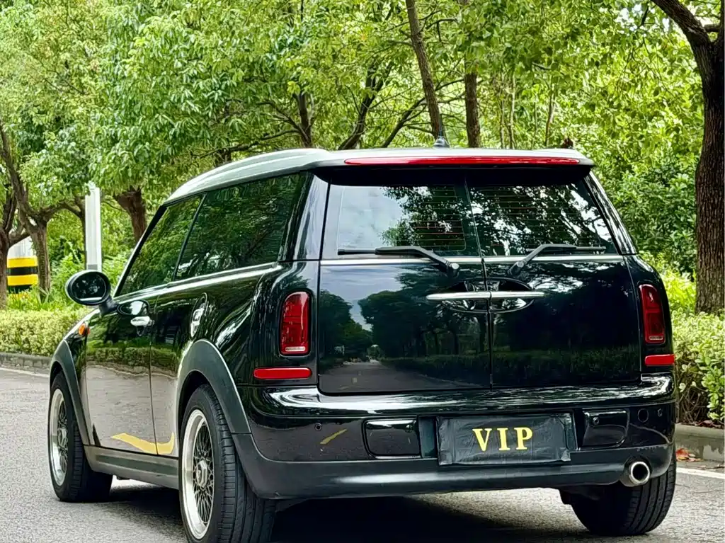 MINI Mini Clubman — миниатюра 7
