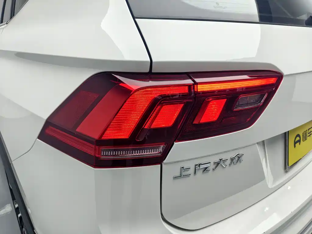 Volkswagen Tiguan L — миниатюра 8